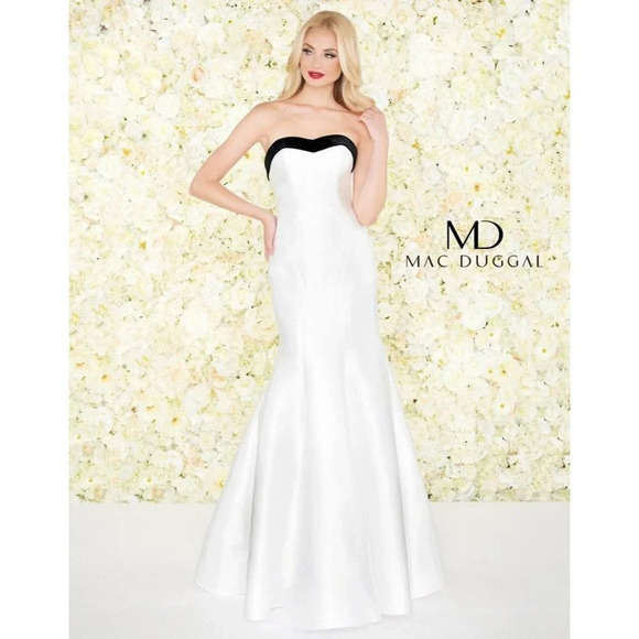 Mac Duggal White Strapless Formal Ball Gown $795 NWOT - Picture 1 of 13